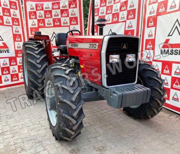 Massive 390 4WD Tractor